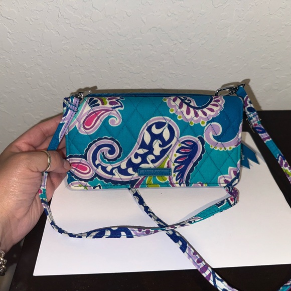 Vera Bradley Crossbody Wallet Bag - Picture 1 of 12